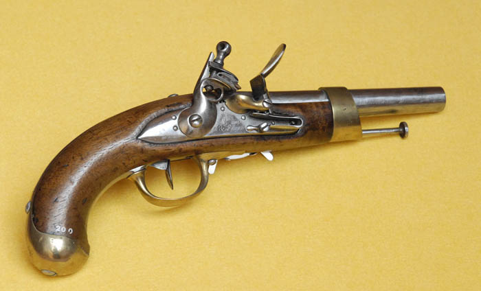 Arquebuse Genève - Deux pistolets français à poudre noire